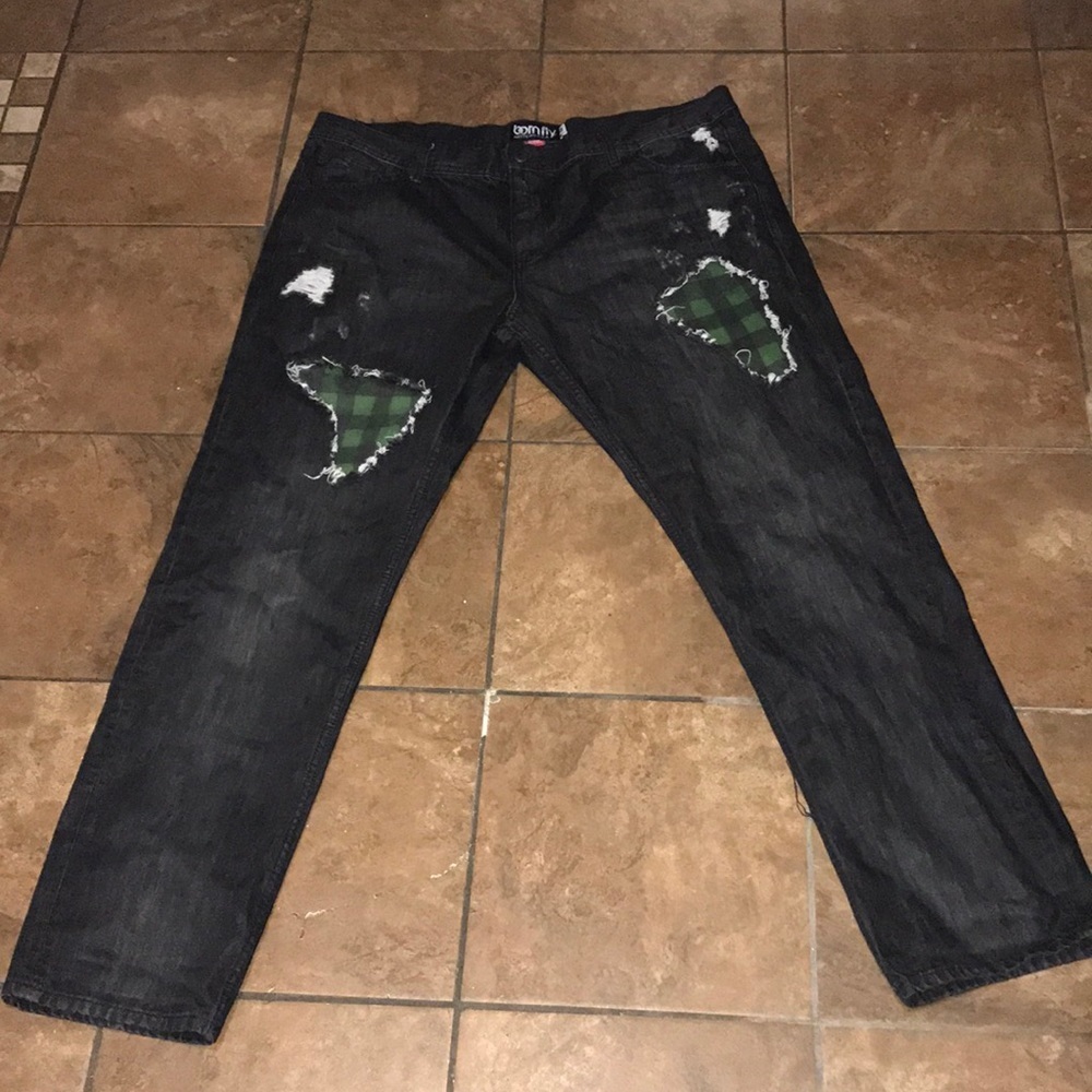 Men’s Born Fly Distressed Jeans